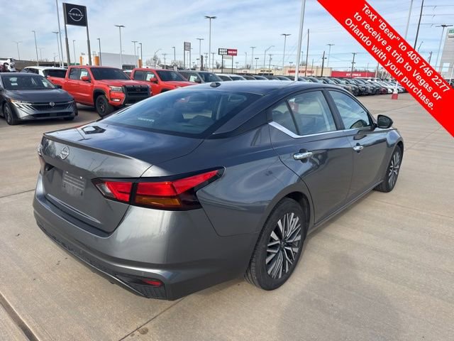 Used 2025 Nissan Altima 2.5 SV image 5