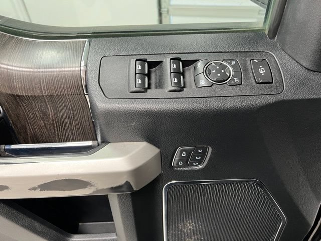 Used 2020 Ford F350 Lariat w/ Lariat Ultimate Package AWD/4WD image 23