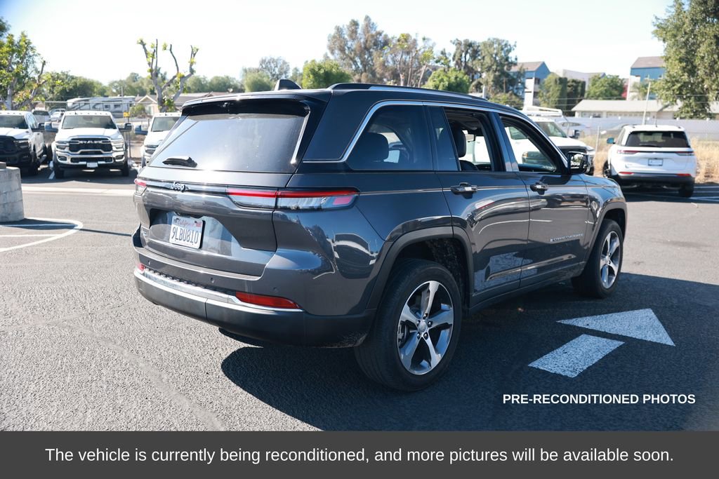 Used 2024 Jeep Grand Cherokee Limited 4xe w/ Luxury Tech Group II image 5