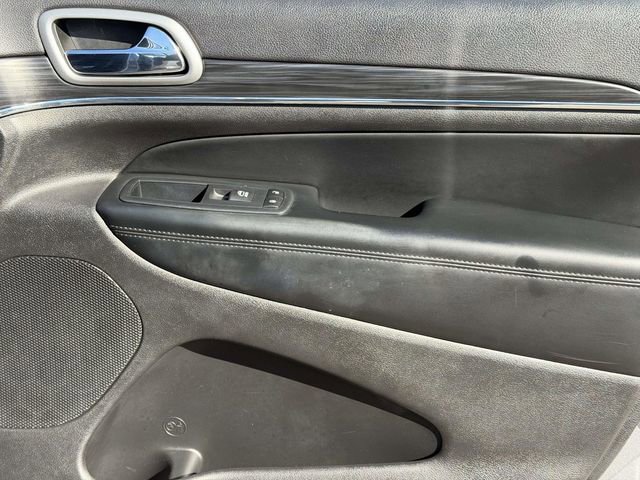 Used 2020 Jeep Grand Cherokee Limited image 8