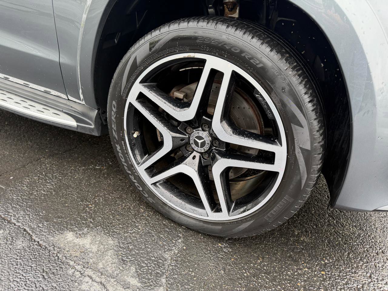 Used 2018 Mercedes-Benz GLS 550 4MATIC image 25