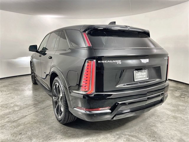Used 2025 Cadillac Escalade IQ Sport 2 image 6
