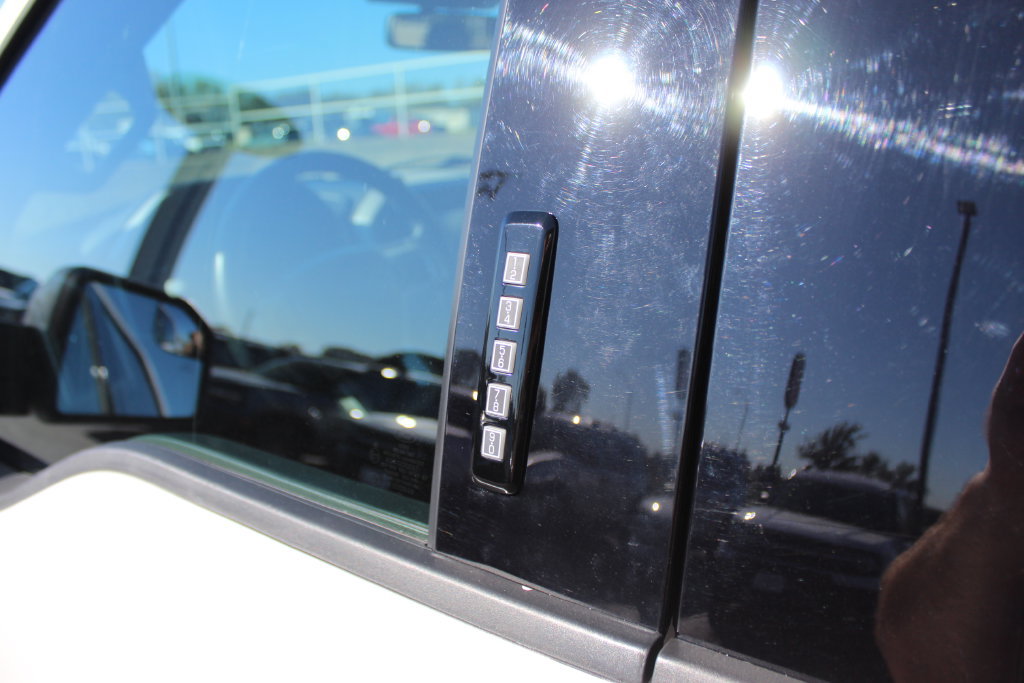 Used 2019 Ford F150 Lariat AWD/4WD image 19