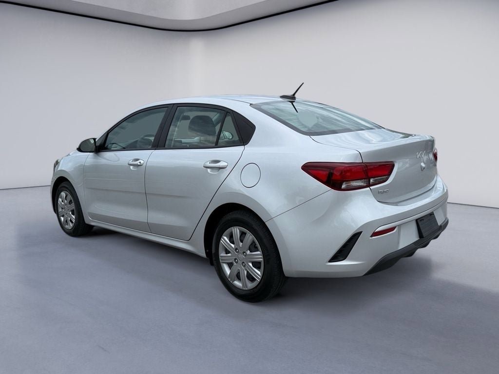 Used 2023 Kia Rio LX FWD image 3