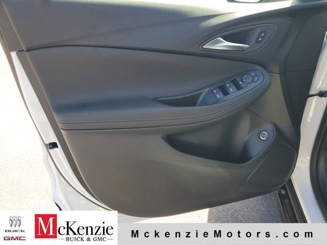 New 2026 Buick Encore GX Sport Touring w/ Comfort Package AWD/4WD image 8