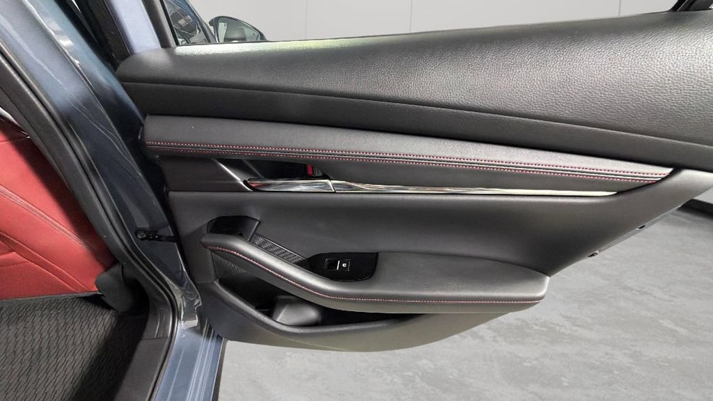 Used 2026 MAZDA MAZDA3 Carbon AWD/4WD image 33