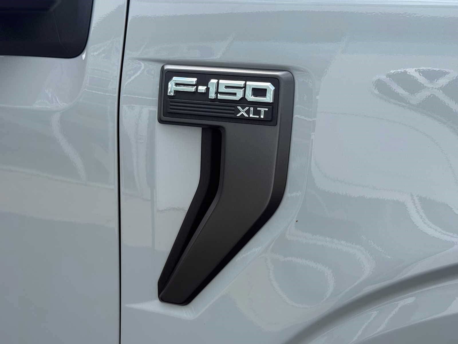 Used 2023 Ford F150 XLT w/ Equipment Group 302A High AWD/4WD image 8