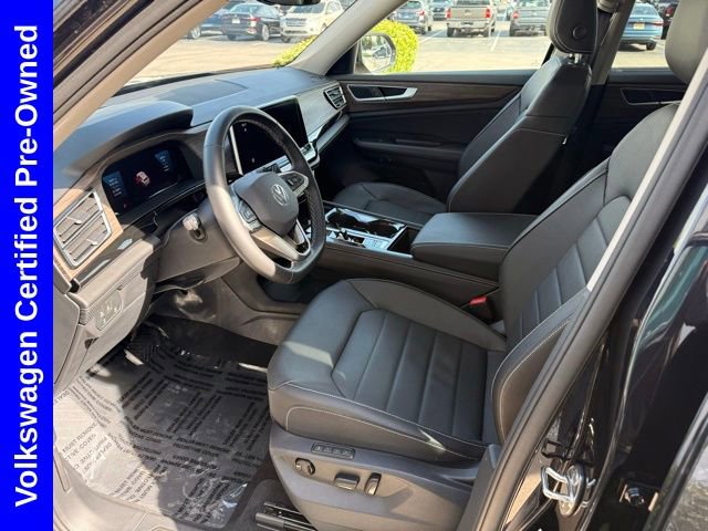 Used 2025 Volkswagen Atlas SEL AWD/4WD image 13