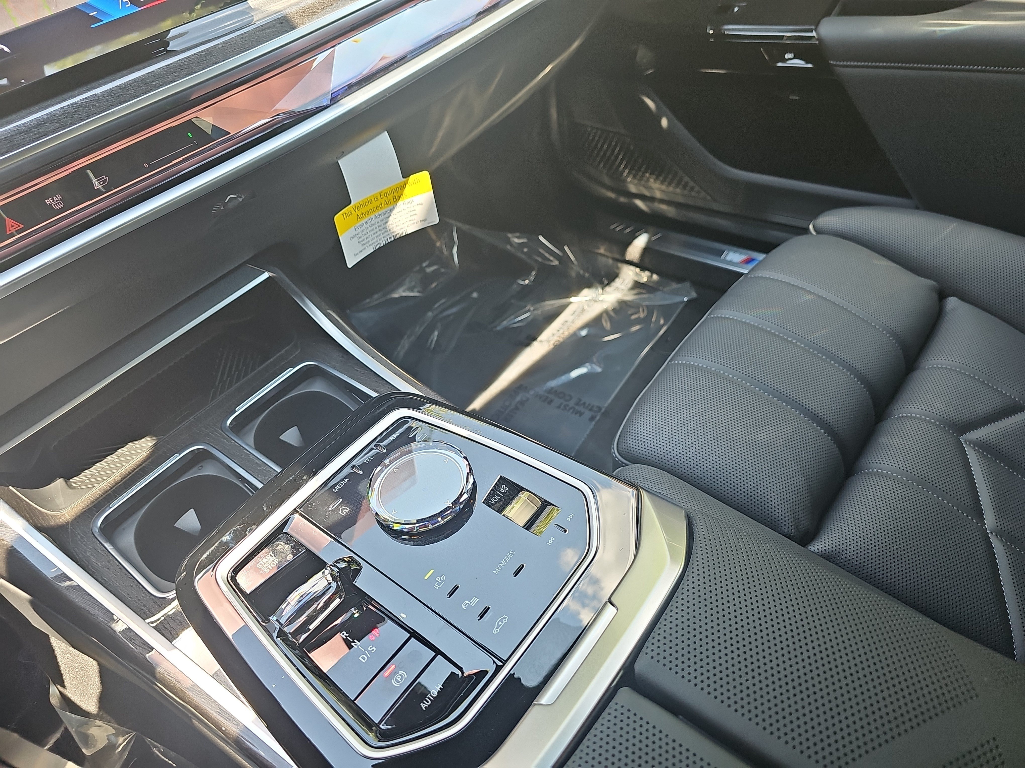 New 2026 BMW 740i RWD image 27