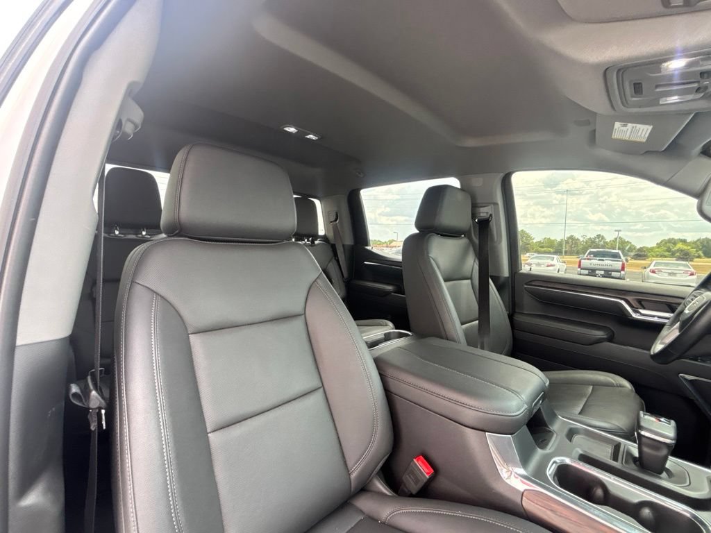 Used 2023 GMC Sierra 1500 SLT w/ SLT Premium Plus Package RWD image 19