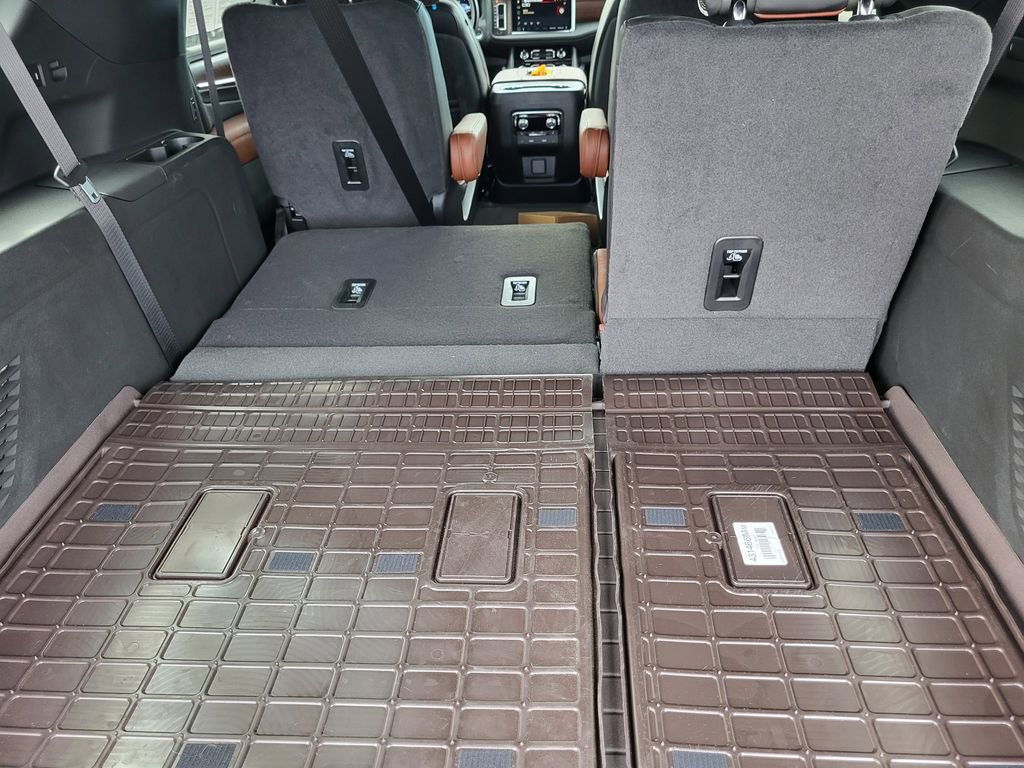 Used 2024 GMC Yukon XL Denali Ultimate image 33