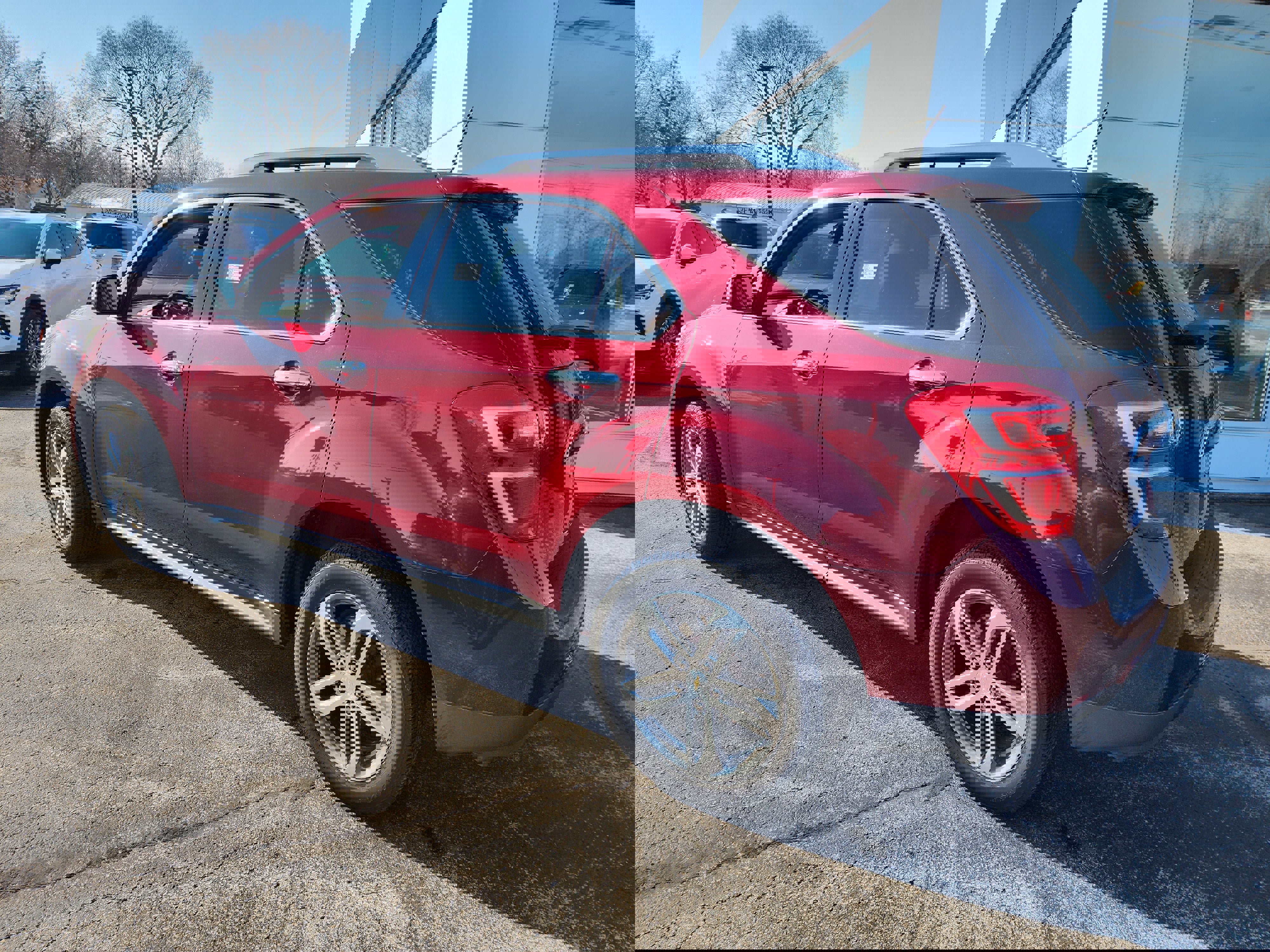 Used 2016 Chevrolet Equinox LTZ w/ Enhanced Convenience Package image 7