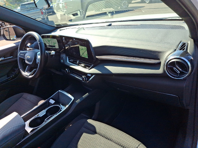 Used 2025 Chevrolet Equinox LT AWD/4WD image 34
