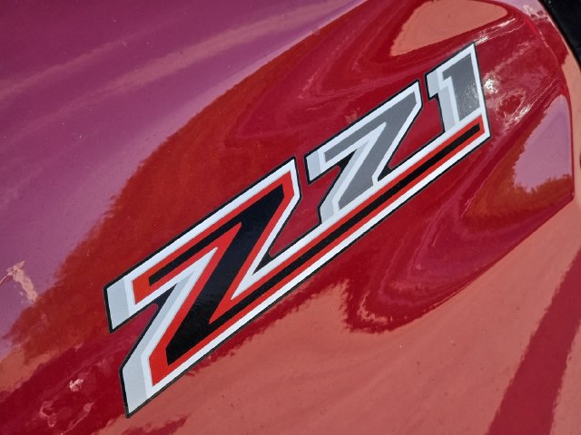 Used 2025 Chevrolet Colorado Z71 w/ Z71 Convenience Package 2 AWD/4WD image 9
