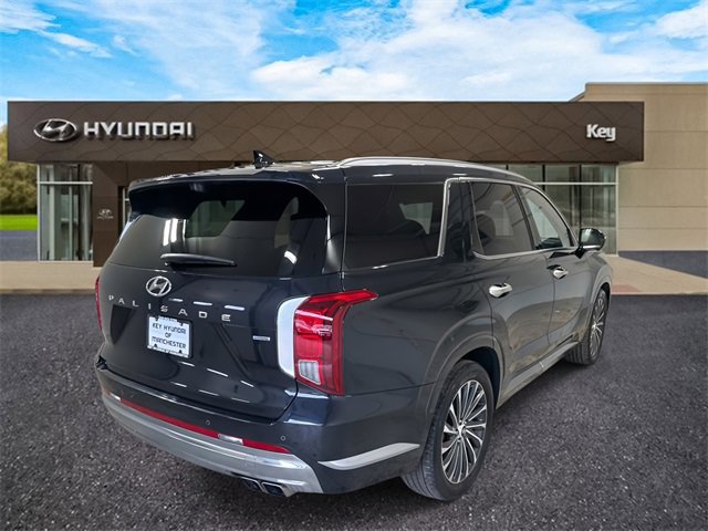 Used 2023 Hyundai Palisade Calligraphy w/ Cargo Package image 5