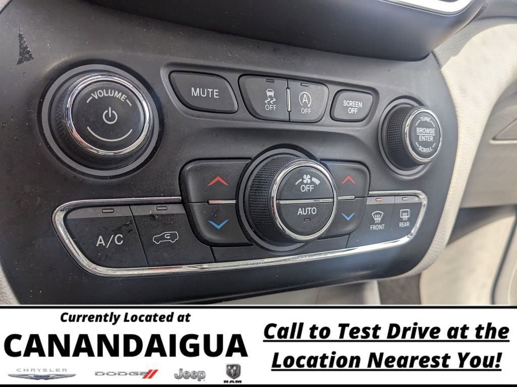 Used 2021 Jeep Cherokee Limited w/ Elite Package image 26