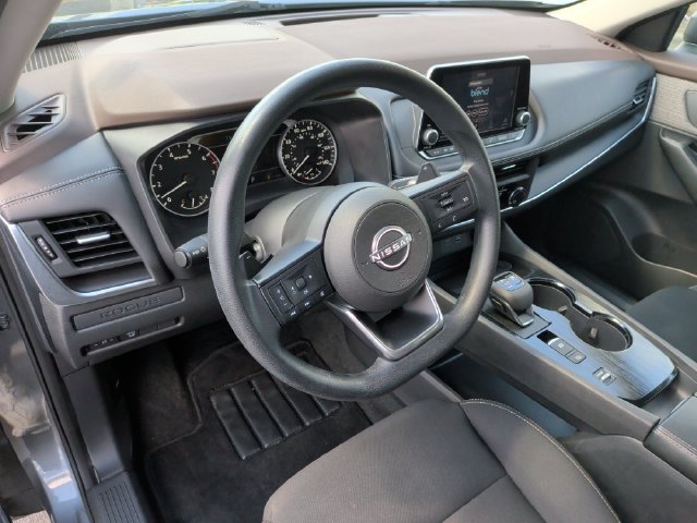 Used 2023 Nissan Rogue S FWD image 16