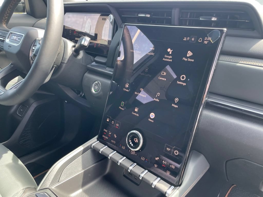 New 2026 GMC Terrain AT4 AWD/4WD image 29