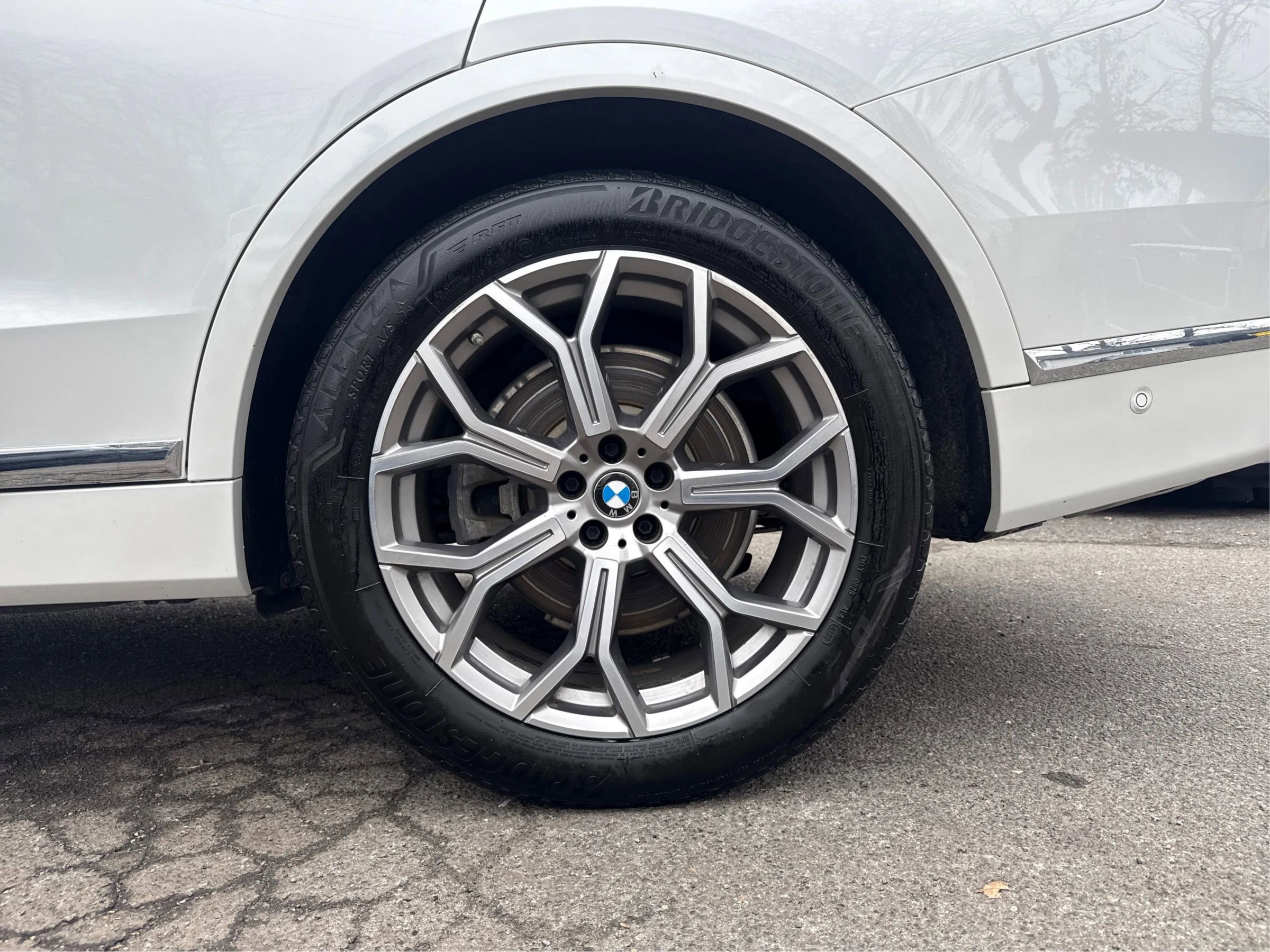 Used 2019 BMW X7 xDrive40i w/ Premium Package image 26