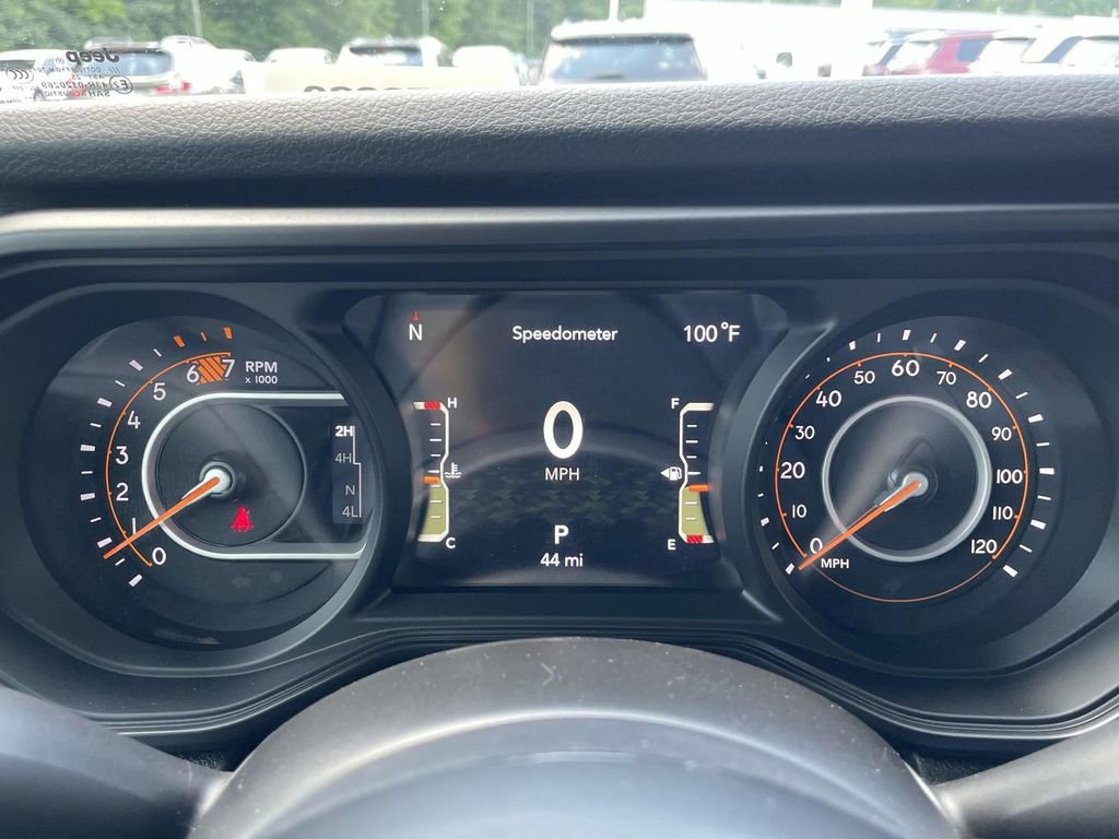 New 2025 Jeep Wrangler Unlimited Sport image 28