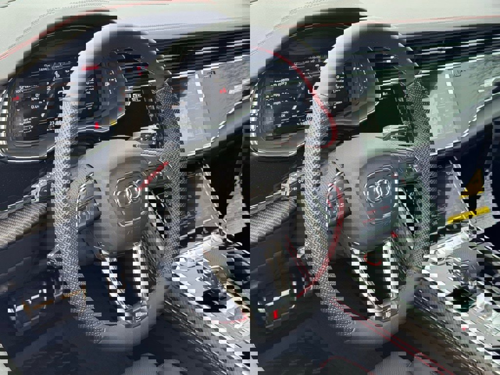 New 2026 Audi SQ8 Prestige image 16