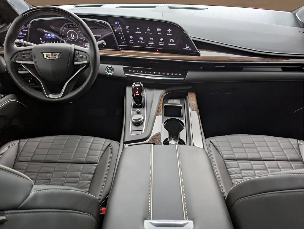 Used 2024 Cadillac Escalade Sport Platinum w/ LPO, ONYX Package image 23
