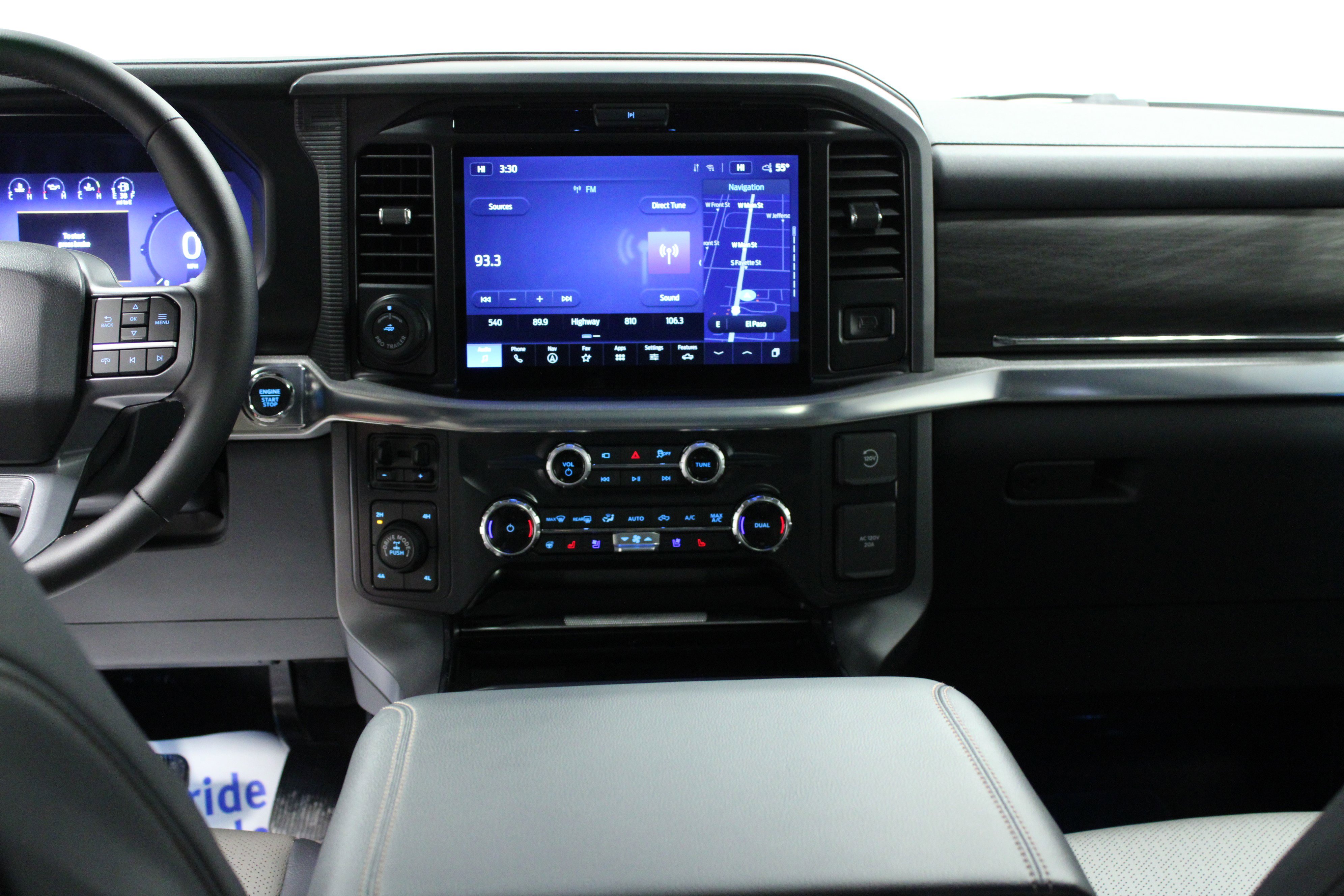 Used 2025 Ford F150 Lariat w/ Equipment Group 502A High image 19