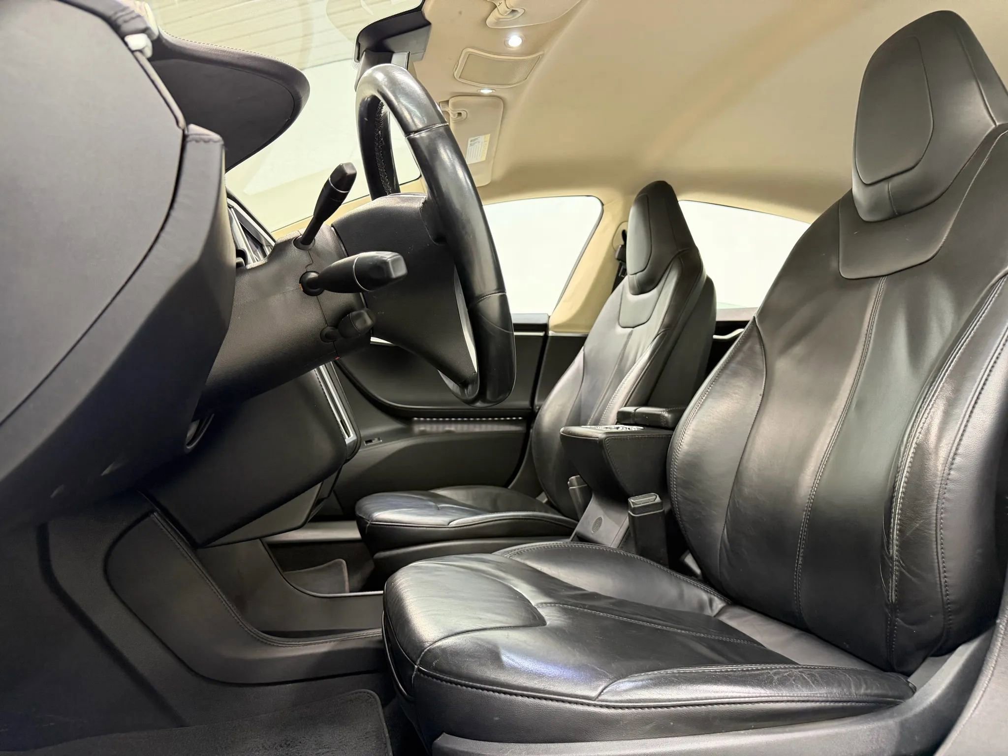 Used 2013 Tesla Model S image 15