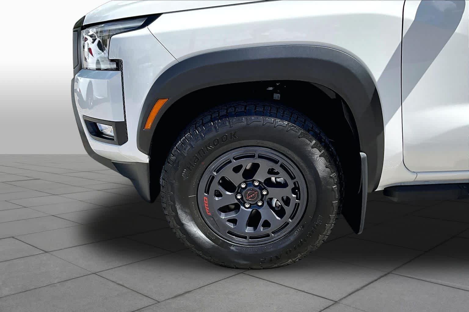 Used 2026 Nissan Frontier Pro-X w/ Pro Premium Package RWD image 11
