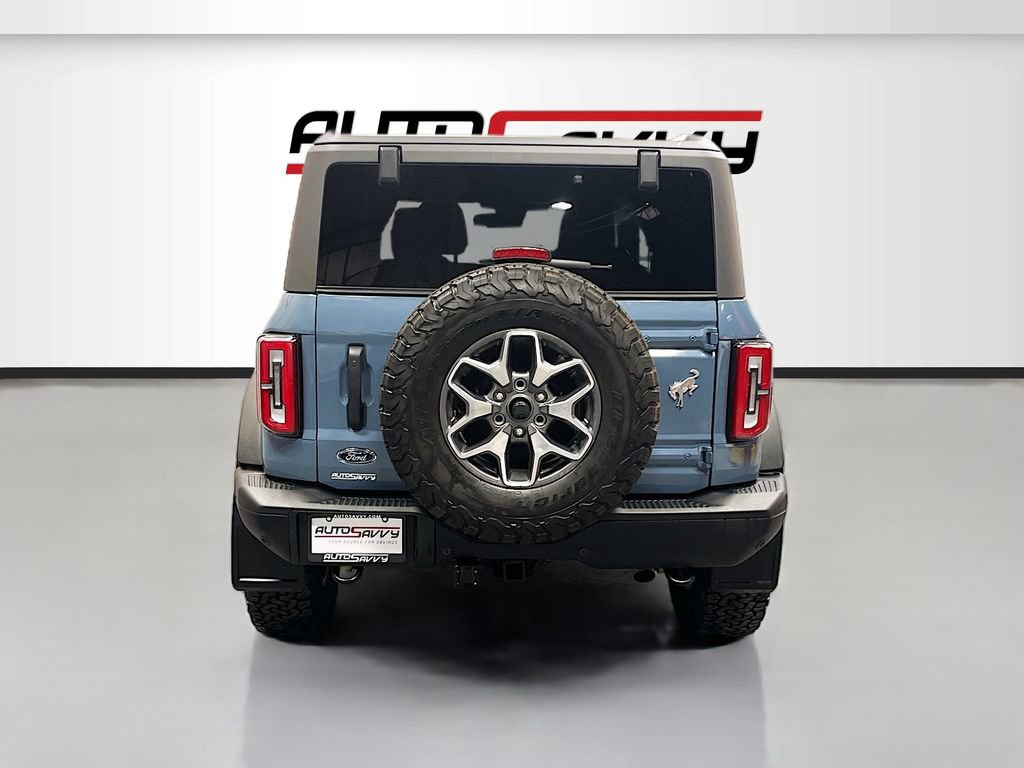 Used 2025 Ford Bronco Badlands image 6