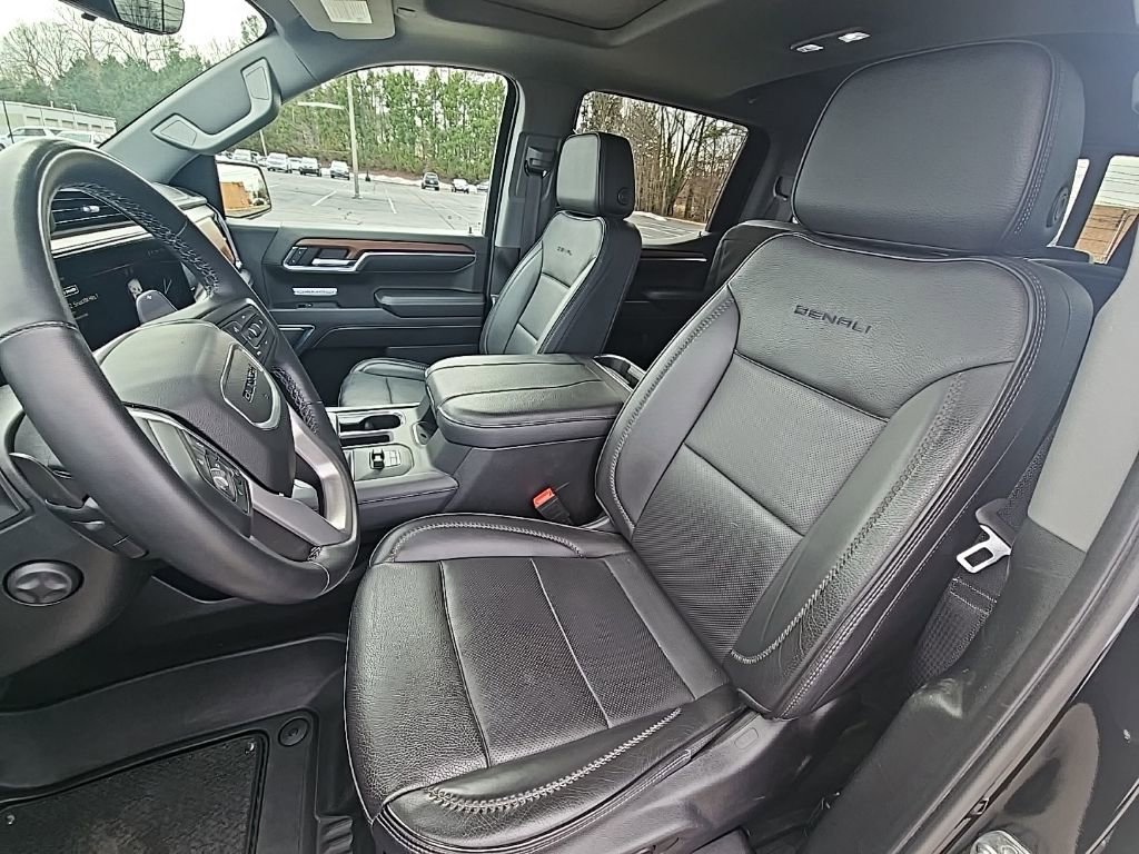 Used 2023 GMC Sierra 1500 Denali w/ Denali Reserve Package AWD/4WD image 18