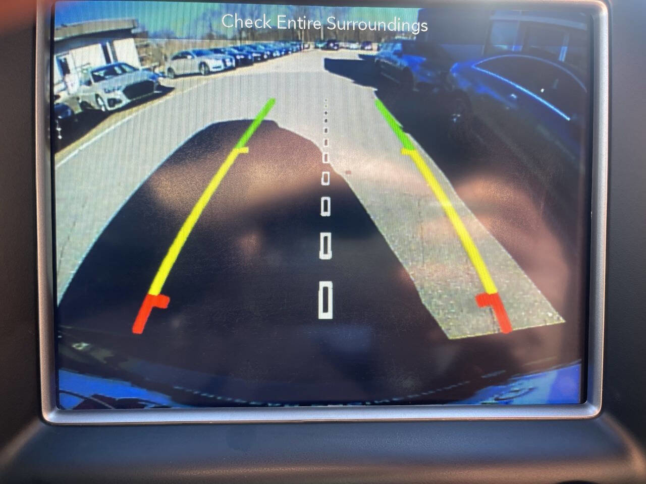 Used 2018 Jeep Grand Cherokee Altitude AWD/4WD image 17