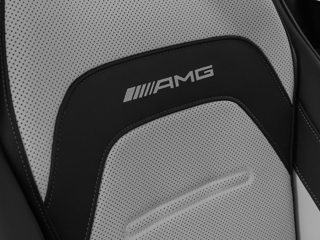 Used 2025 Mercedes-Benz E 53 AMG e 4MATIC Sedan image 25