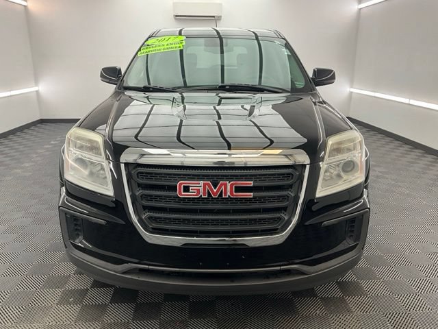 Used 2017 GMC Terrain SLE AWD/4WD image 2