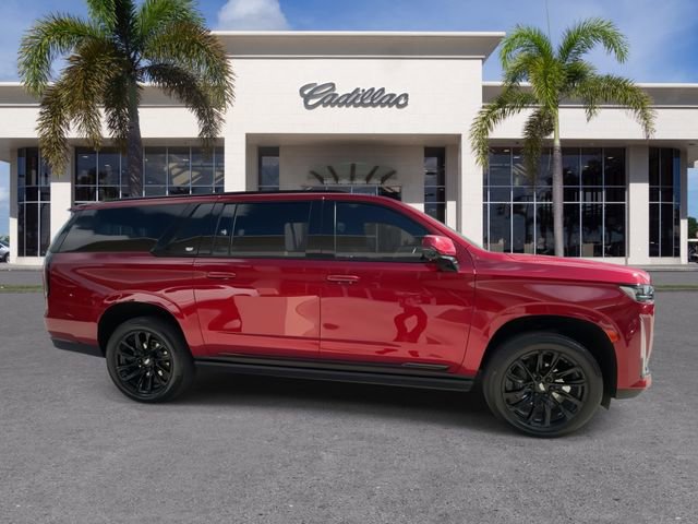 Certified 2023 Cadillac Escalade ESV Sport Platinum w/ LPO, ONYX Package image 17
