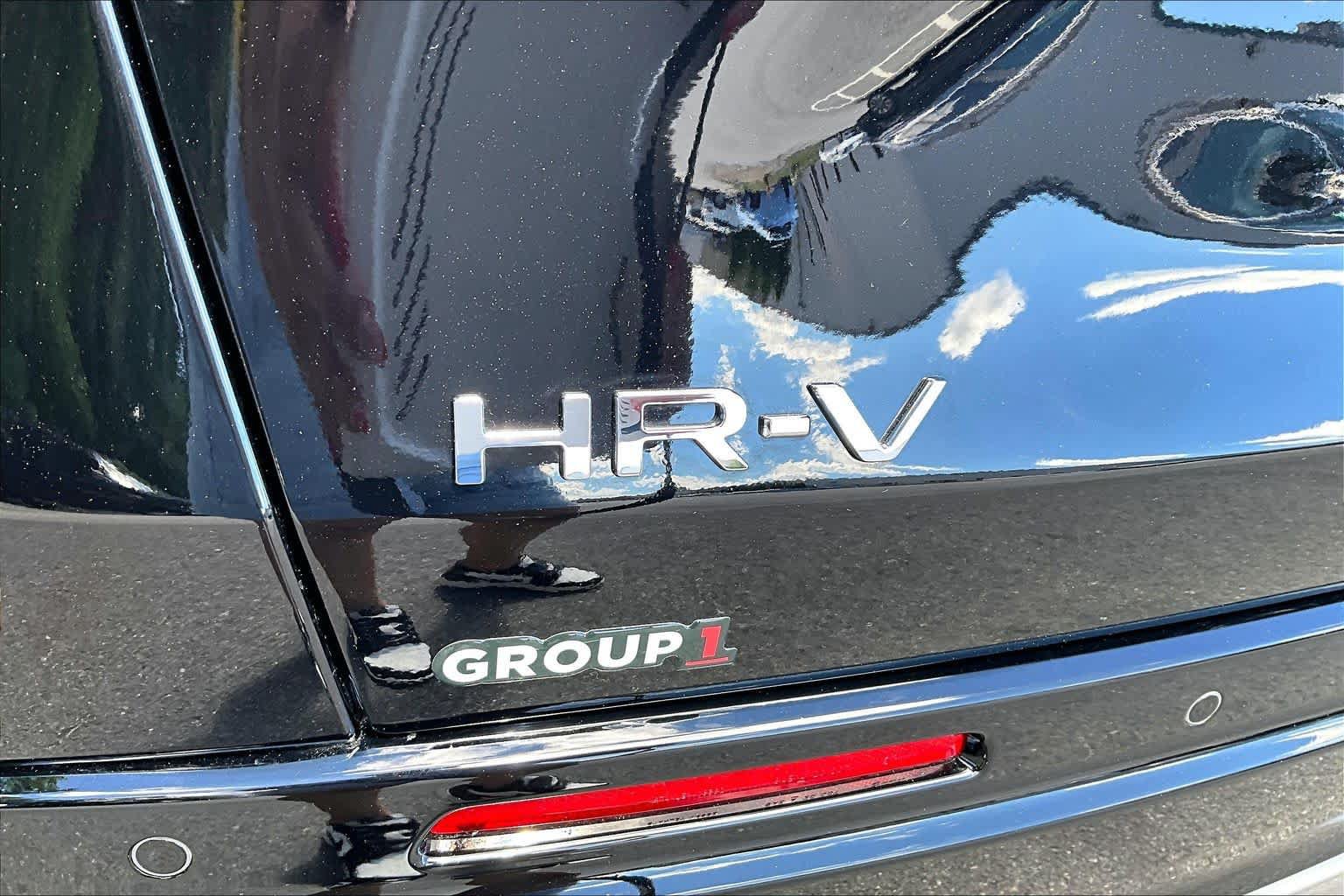 Used 2025 Honda HR-V EX-L image 10