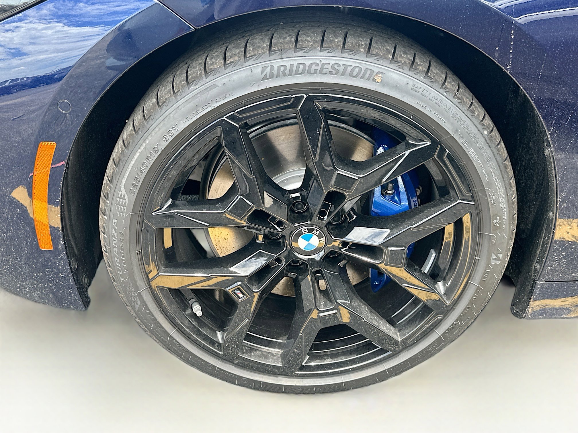 New 2026 BMW 330i Sedan w/ M Sport Package RWD image 25