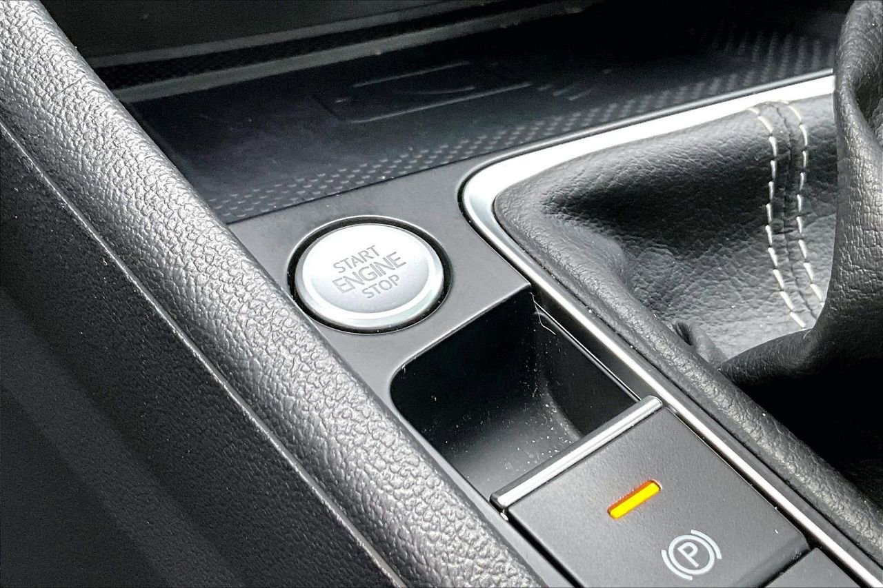 Used 2022 Volkswagen Jetta SEL image 28