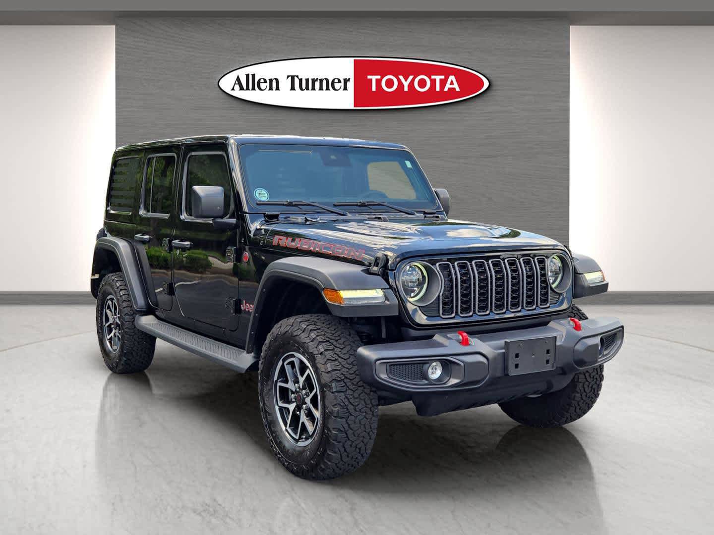 Used 2024 Jeep Wrangler Unlimited Rubicon w/ Convenience Group