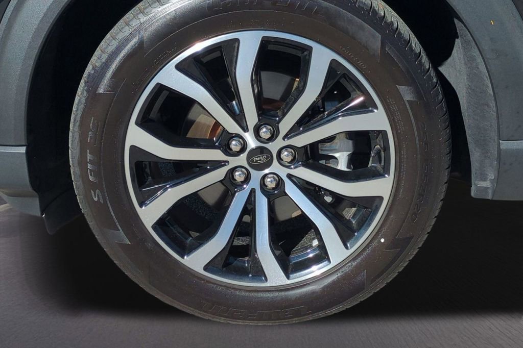 Used 2022 Ford Explorer ST-Line image 20