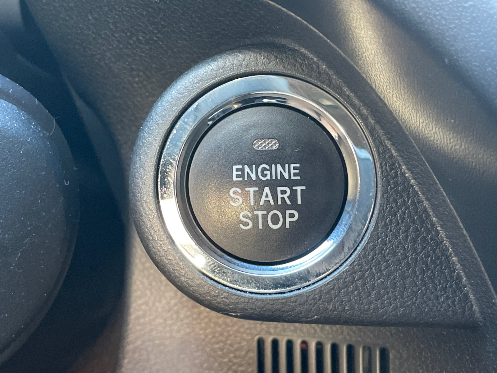 Used 2022 Subaru WRX Premium AWD/4WD image 17