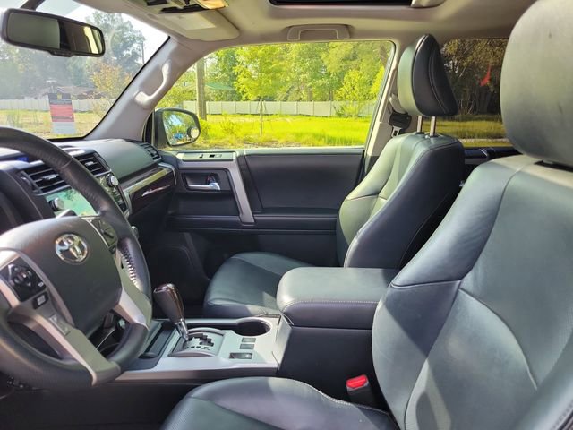 Used 2018 Toyota 4Runner Limited AWD/4WD image 13