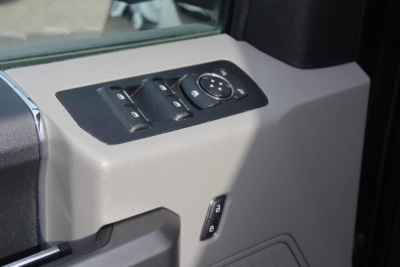 Used 2020 Ford F150 XLT w/ Equipment Group 301A Mid AWD/4WD image 30