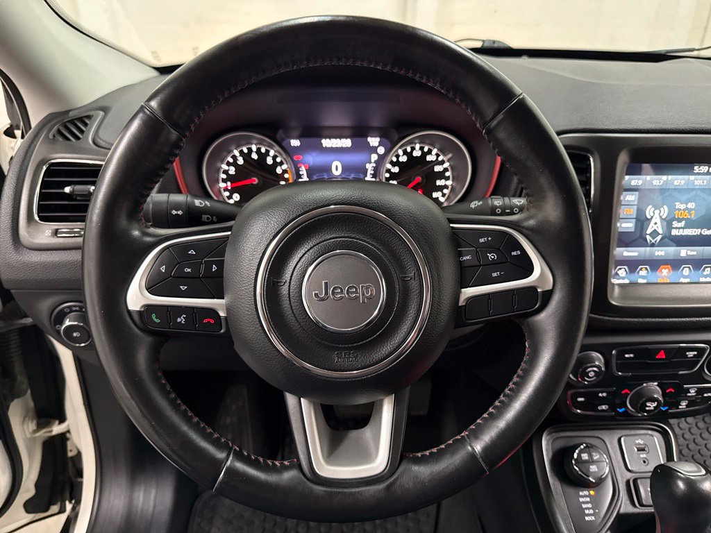 Used 2017 Jeep Compass Trailhawk w/ Navigation Group AWD/4WD image 17