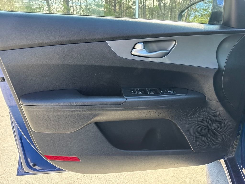 Used 2020 Kia Forte LXS image 14