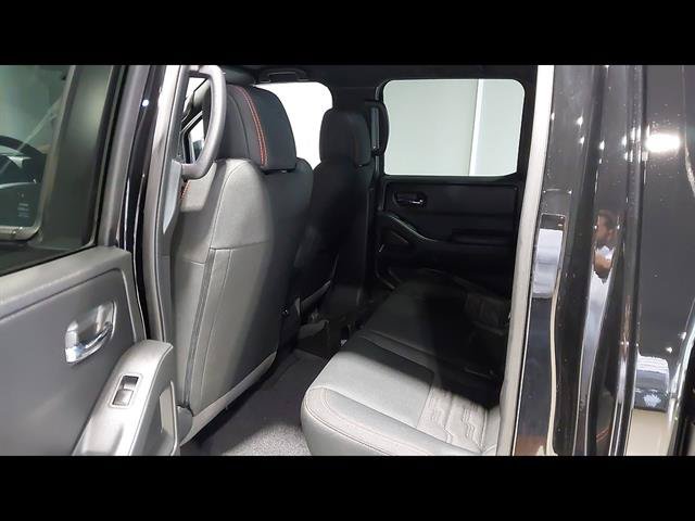 Used 2025 Nissan Frontier PRO-4X AWD/4WD image 20