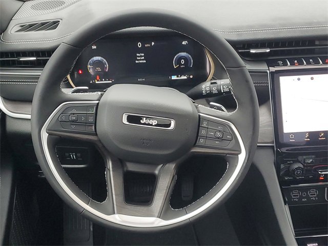 New 2025 Jeep Grand Cherokee Limited w/ Trailer Tow Package image 14