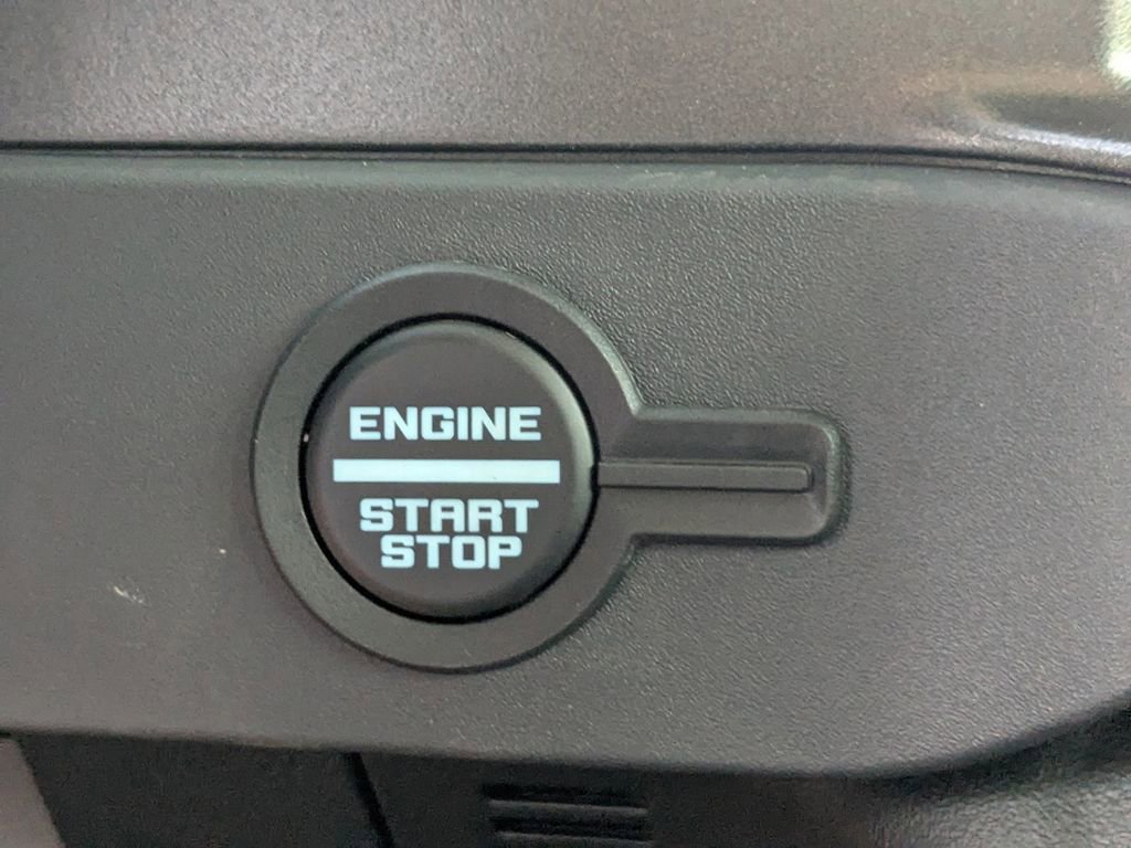 New 2025 Ford Bronco Badlands image 32