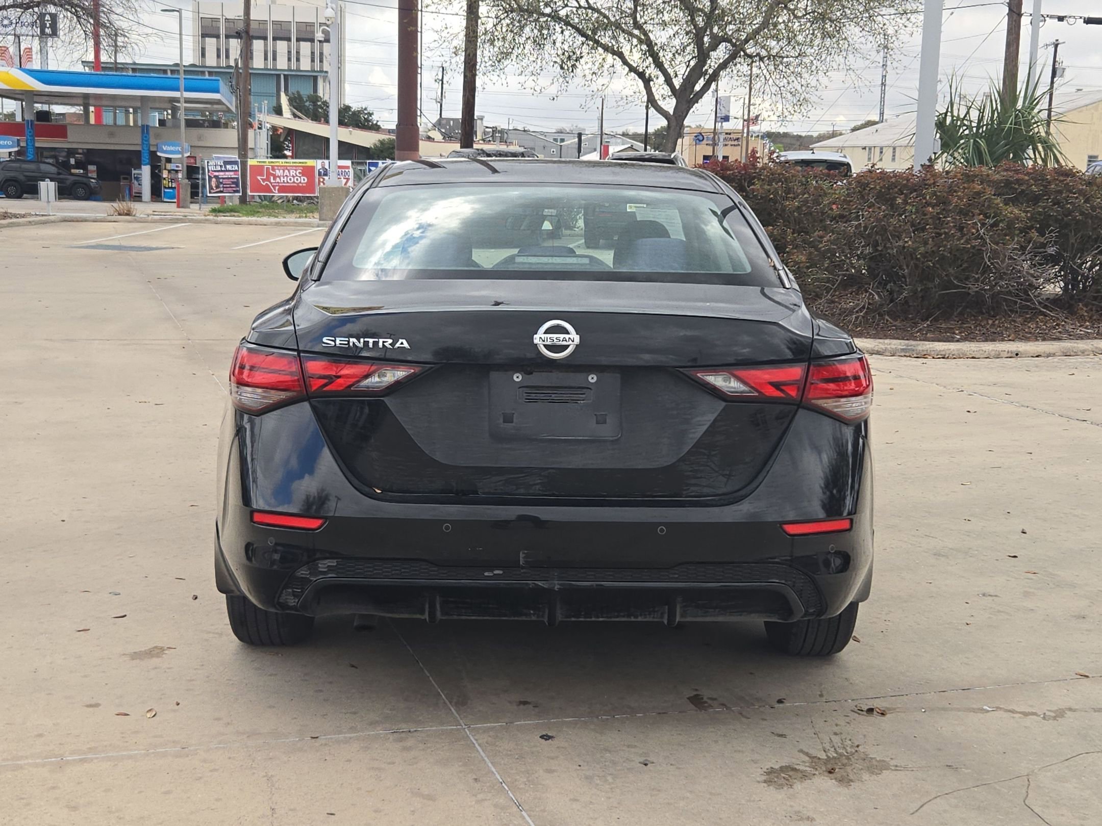 Used 2020 Nissan Sentra S image 4