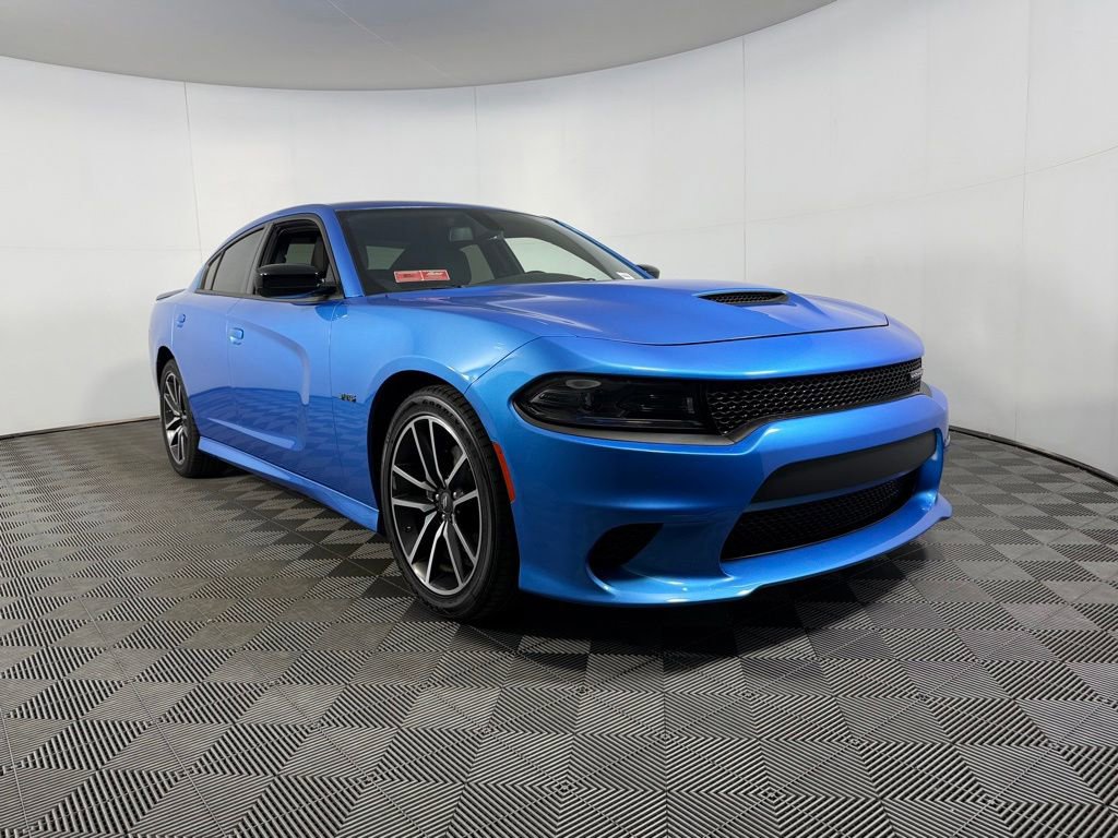 Used 2023 Dodge Charger R/T RWD image 4